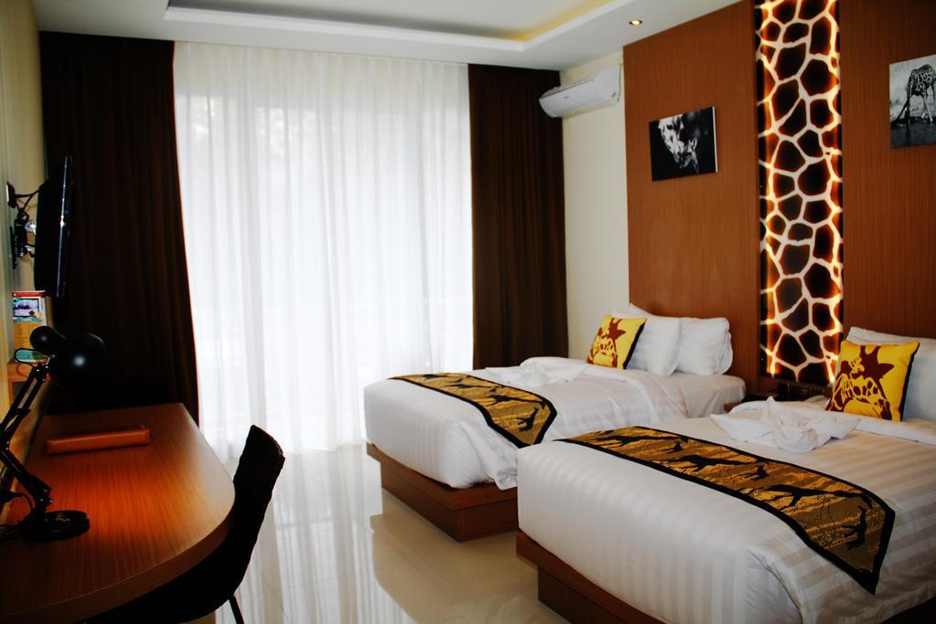 Royal Safari Garden Resort And Convention Bogor Habitación foto